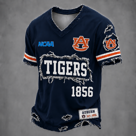 AUB x NCAA LUXURY V-Neck T-Shirt 0506 DatND DVT